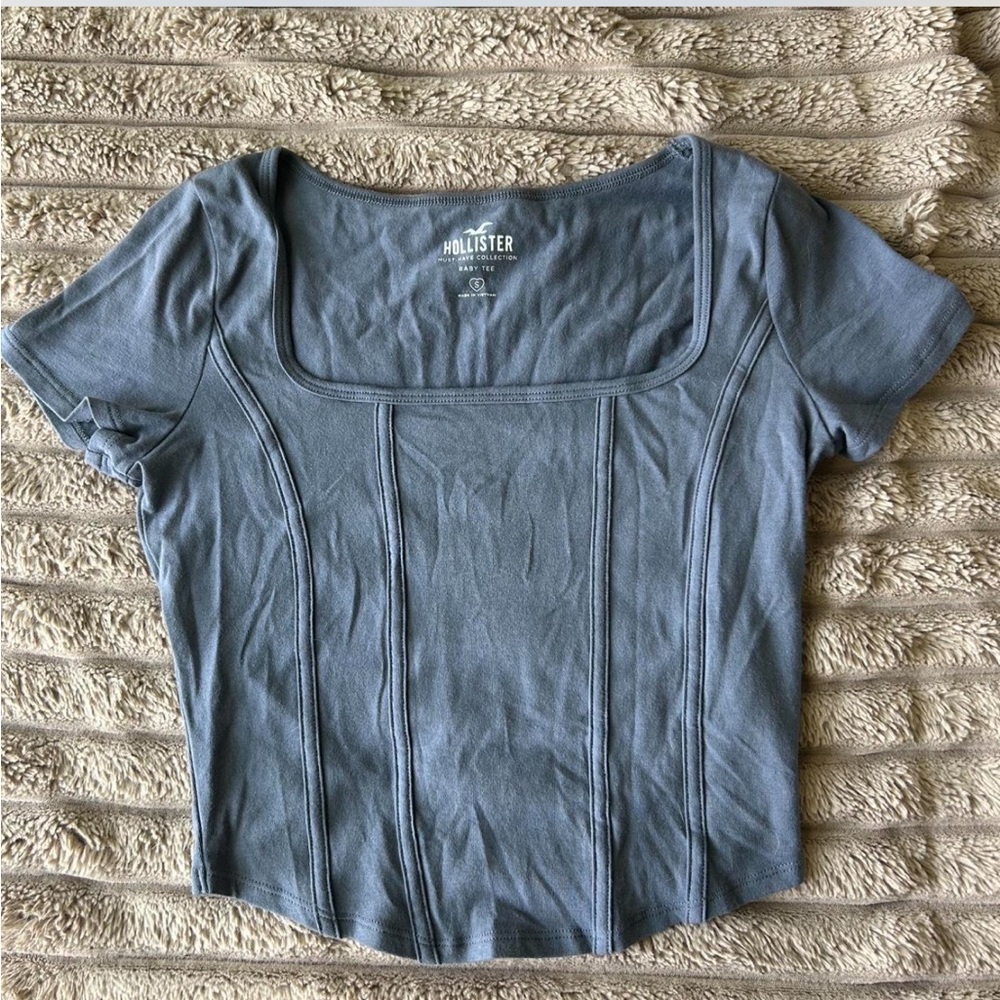 Hollister Women's Slate Blue Short Sleeve Top